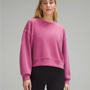 Lululemon Women’s softstream crewneck sweater